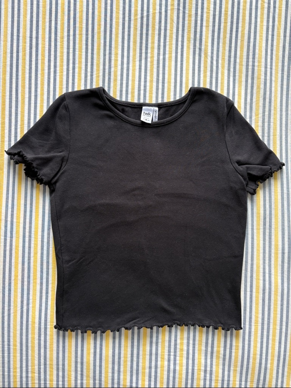 twik Black Lettuce-Edge Short Sleeve Crop Top, 92% cotton